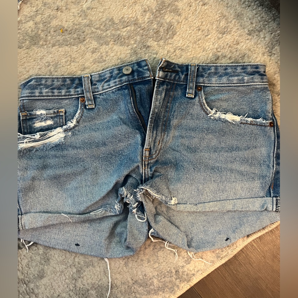 ABERCROMBIE HARPER LOW RISE JEAN SHORTS!